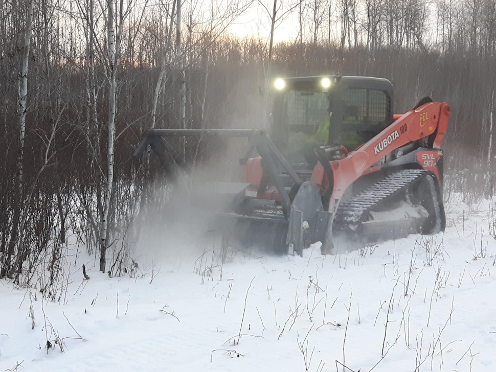 Snowmobile group disappointed in lack of snow, trails still not open